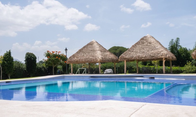 Atlixco Hotel | Relax at BV Hotel Atlixco: Pool, Spa & Family-Friendly