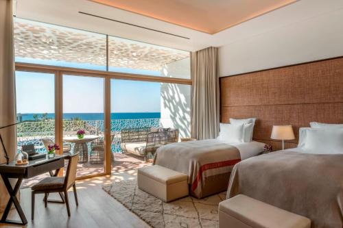 Jumeirah Resort | Indulge at Bulgari Resort, Dubai - 5-Star Beachfront Escape