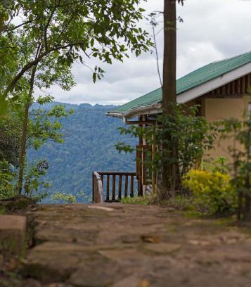 Nkuringo Cabin | Experience Bwindi Orugano Lodge with Family-Friendly Amenities