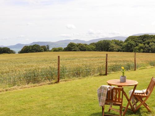 Llanddona House | Inviting Bwthyn Cae Haidd: 4-Star Family-Friendly Retreat