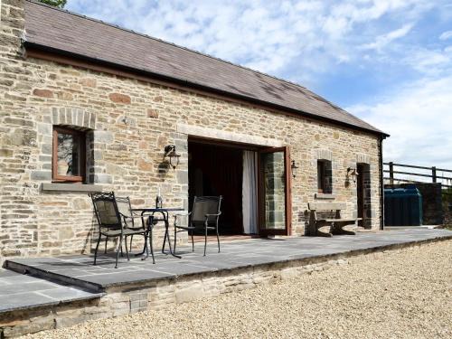 Mawr House | Welcoming Bwthyn Y Bugail: 4-Star Gem with Child-Friendly Amenities