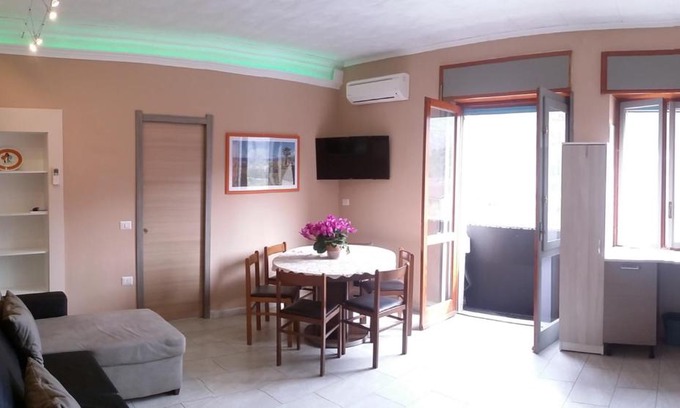 Falconara Albanese Apartment | Beachfront Retreat Near Mountains with Ocean Views
