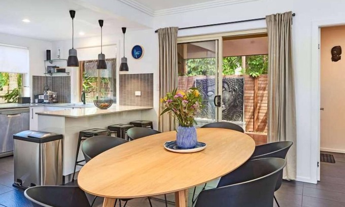 Byron Bay Apartment | Ideal Three-Bedroom Escape with Ocean Views and Pool