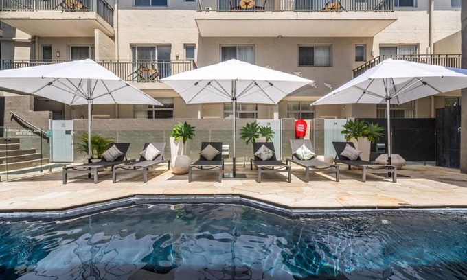 Byron Bay Apartment | Cozy Byron Bay Hotel with Oceanfront Views and Amenities