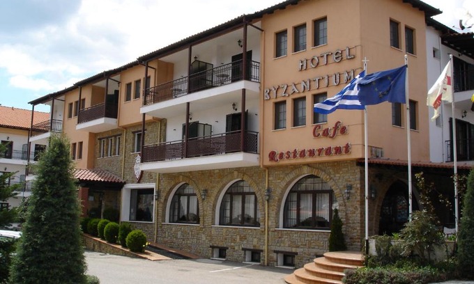 Kastoria Hotel | Byzantium: Exceptional Guest Rating with Family-Friendly Amenities