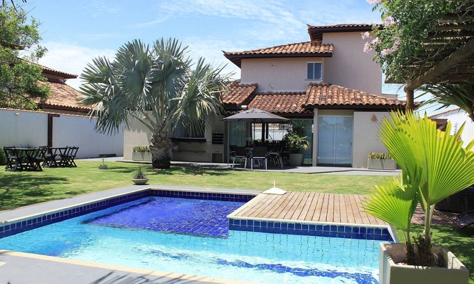 Porto Belo House | Bz04 Beautiful house with private pool - 30 meters from the beach