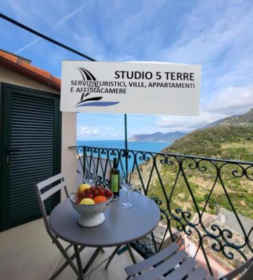 Corniglia Apartment | Family-Friendly Getaway at Ca de Marge - Rated 8.9/10