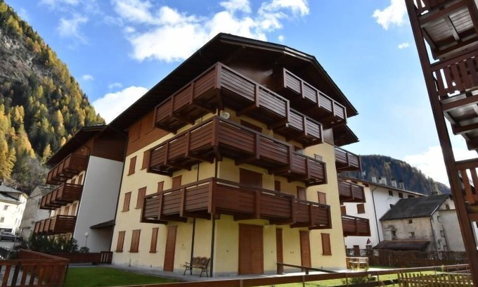 Campodolcino Apartment | Tranquil Cà Serena by Interhome: Pet-Friendly Lake Views