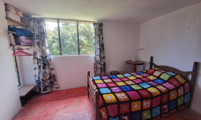 Teziutlan Bed & Breakfast | Cozy Family Room in a Welcoming Home - Guest Rated 10/10
