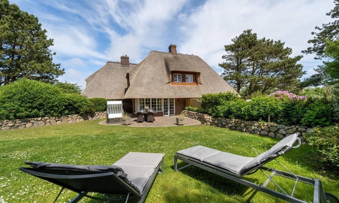 Kampen House | Relax at Cäcilienhof Süd - Reet with Spa and Ocean Views
