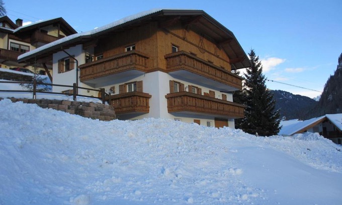 Campitello di Fassa Apartment | Guest Rated 9.6: Cèsa Chri e Sofì - Pet and Child Friendly