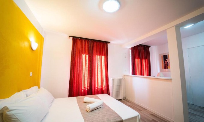 Plombieres-les-Bains Hotel | Relax at Céline Hôtel Le Miridan with Oceanfront Amenities