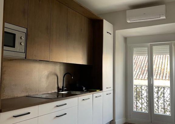 Aranjuez Apartment | Modern Apartment in Aranjuez - Guest Rated 9.4/10