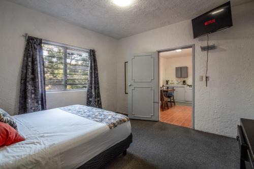 Chapalita Apartment | Child-Friendly Suite in Gta. Chapalita - Guest Rated 9.6