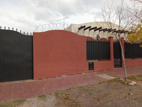 Maipu House | Cozy Retreat in Maipú Mendoza with Family-Friendly Amenities