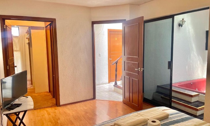 El Pueblito House | Cozy Room 10 Minutes from Querétaro's Historic Center
