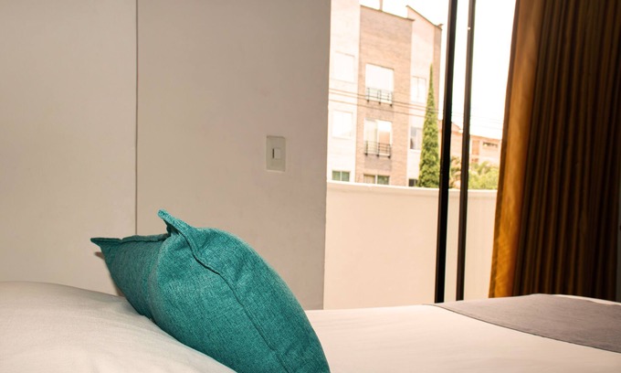 Suramericana House | Comfortable Matrimonial Room Near the Stadium Area