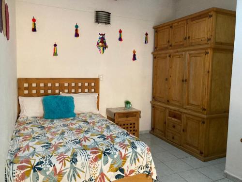 Jalatlaco House | Comfortable Room with Kitchen in Jalatlaco - 8/10 Rated