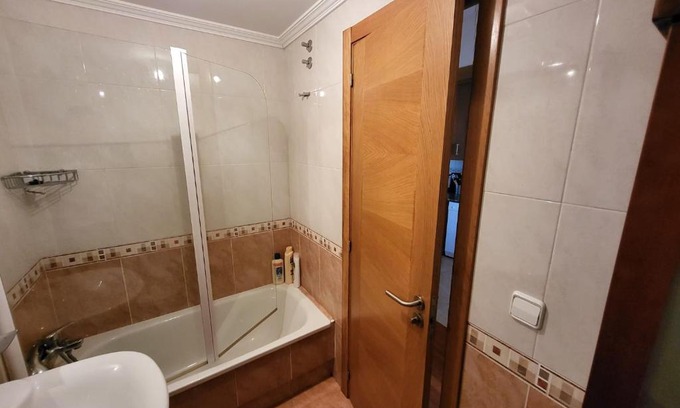 Vilagarcia de Arousa Apartment | Cozy Apartment in Villagarcía: Ideal for Families