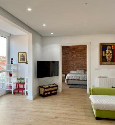 Santander Apartment | Modern Oceanfront Retreat in the Heart of Santander