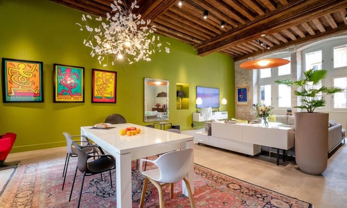 Beaune City Centre Apartment | Delightful Côté Paradis in Central Beaune – 4-Star Comfort