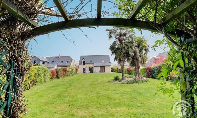 Saint-Meen-le-Grand House | Experience Comfort at Côté Parc - Saint Meen Le Grand