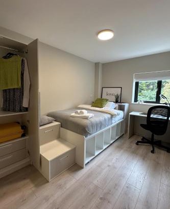 Galway City Centre Other | Discover Comfort at Holiday at Hubble - Rated 9/10!