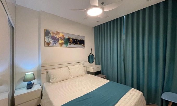 Gia Lam Apartment | Premium 2-Bedroom Retreat at Vinhomes Ocean Park