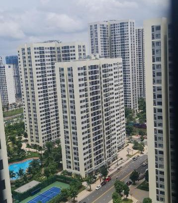 District 9 Apartment | Cozy Stay at Vinhomes Grand Park with Pool Access
