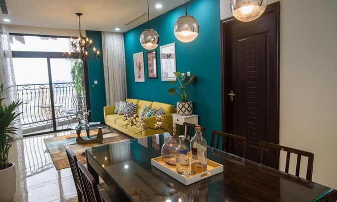 Thanh Xuan Apartment | Stylish 2-Bedroom Service Apartment at Vinhomes Royal City