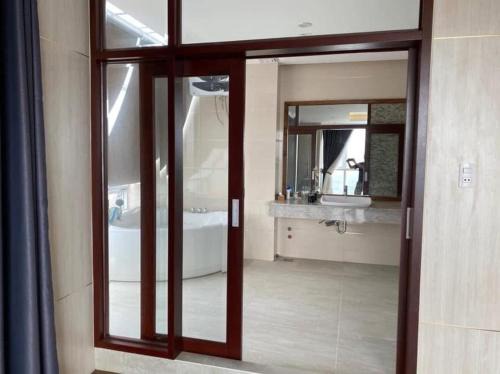 Thang Tam Apartment | Căn Hộ San Hô View Chính diện biển