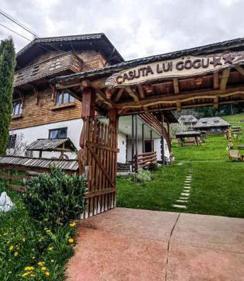 Borsa Ski Chalet | Discover Căsuța lui Gogu: Family-Friendly with Hot Tub