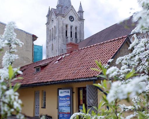 Cesis House | Child-Friendly Retreat at Cēsu Namiņš - Rated 9/10