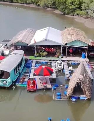Can Gio Other | Relaxing Retreat at Cần Giờ Floating House with Kitchen