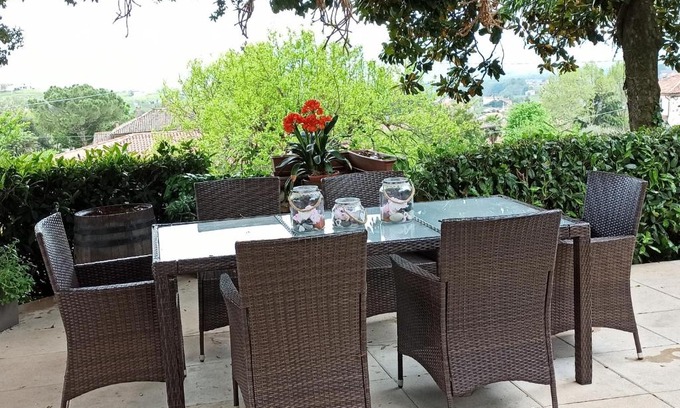 Valdobbiadene House | Pet-Friendly Hotel C & C: Rated 9/10 for Family Fun