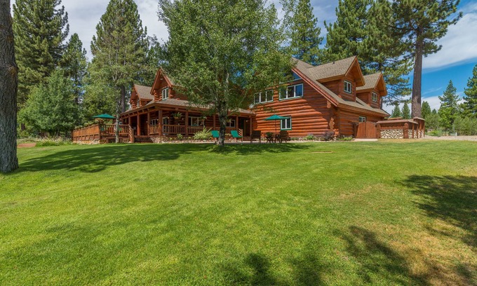 Valley Ranch House | Explore C & C Lodge: Family-Friendly Retreat with Kitchen
