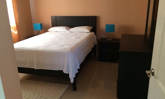 Spanish Town Zone House | Experience Comfort at C & C Vacation Rentals - Book Now!