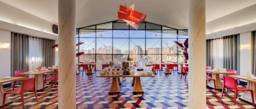 Milan Hotel | Elegant c-hotels Rubens: Pet-Friendly Stay with Breakfast