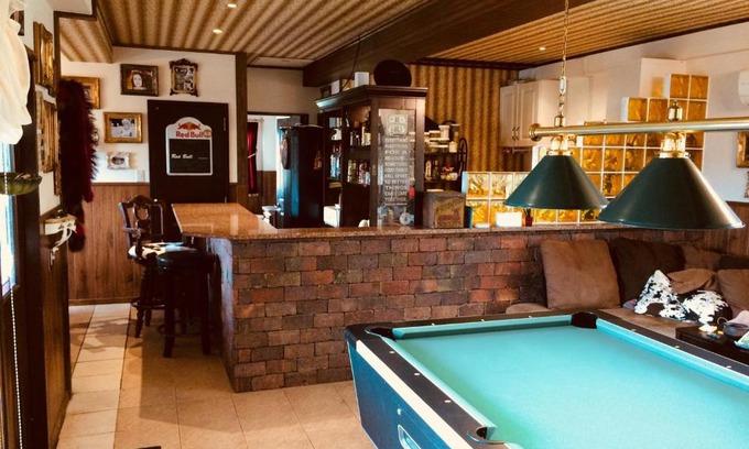 Kadena-cho Hotel | Pet-Friendly C R Inn with Ocean Views & Breakfast Included