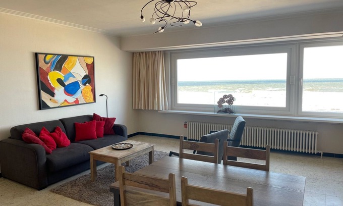 Ostend Apartment | Unforgettable C the C Oostende Apartment with Breathtaking Views