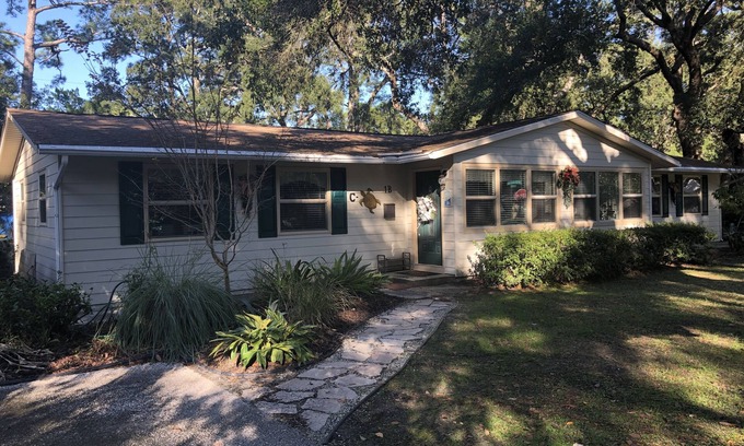Jekyll Island House | Top-Rated C-Turtle Duplex: 2BR, Pool & Family-Friendly