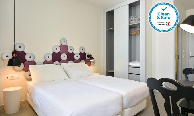 Figueira da Foz House | Highly Rated Caçarola Dois: Accessible Stay with Kitchen