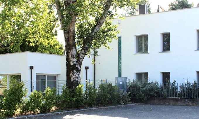 Bologna Fiere District Apartment | Discover Peace at CA BIANCA with Garden in Bologna