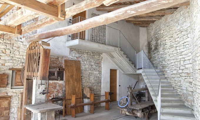 Bubbio House | Discover Ca D' Becon: Family-Friendly Dining & Comfort