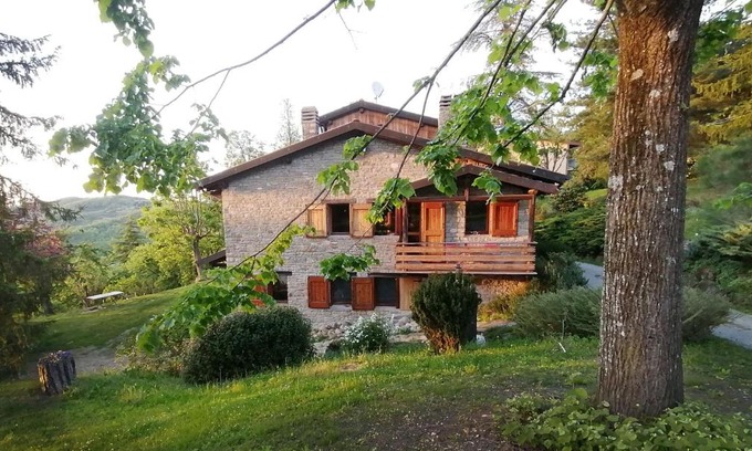Monzuno Bed & Breakfast | Guest Rated 10/10: Family-Friendly Ca' Dei Ste Awaits!
