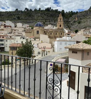 Cortes de Pallas House | Experience Comfort at Ca' La Conchin - Pet & Child Friendly