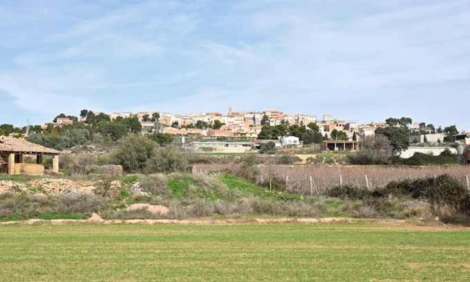 Bellmunt d'Urgell House | Family-Friendly Stay at Ca la Paquita - Rated 9/10