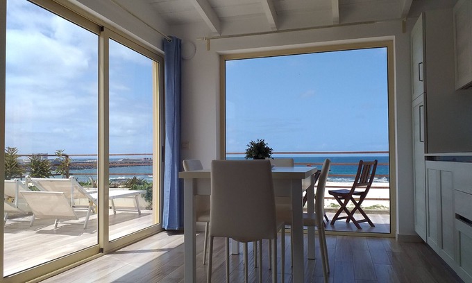 Sal Rei Apartment | Oceanfront Bliss at Cá Marta - Flat with Sea View