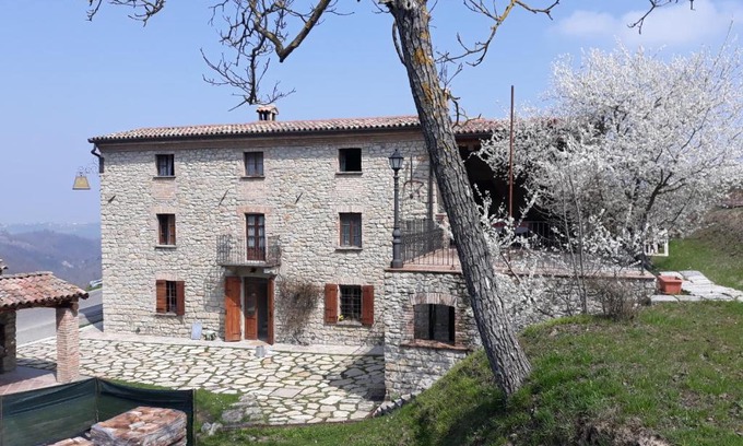 Valverde Bed & Breakfast | Top-Rated Ca' Növa: Family-Friendly with Pet Amenities
