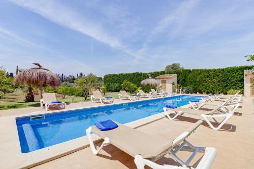 S'illot House | Family-Friendly Retreat at Ca'n Amer with Pool Access